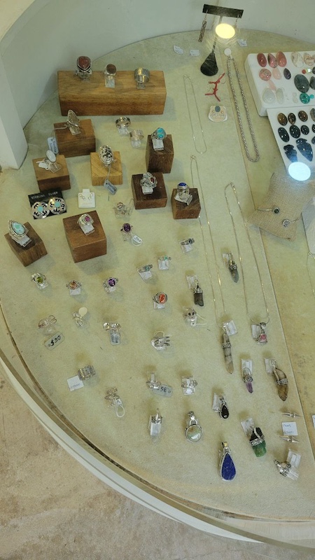 Artesanales, cilver pendants